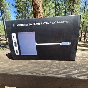 Lightning to HDMI/VGA/AV Adapter Supports IOS 10.3 New in Box